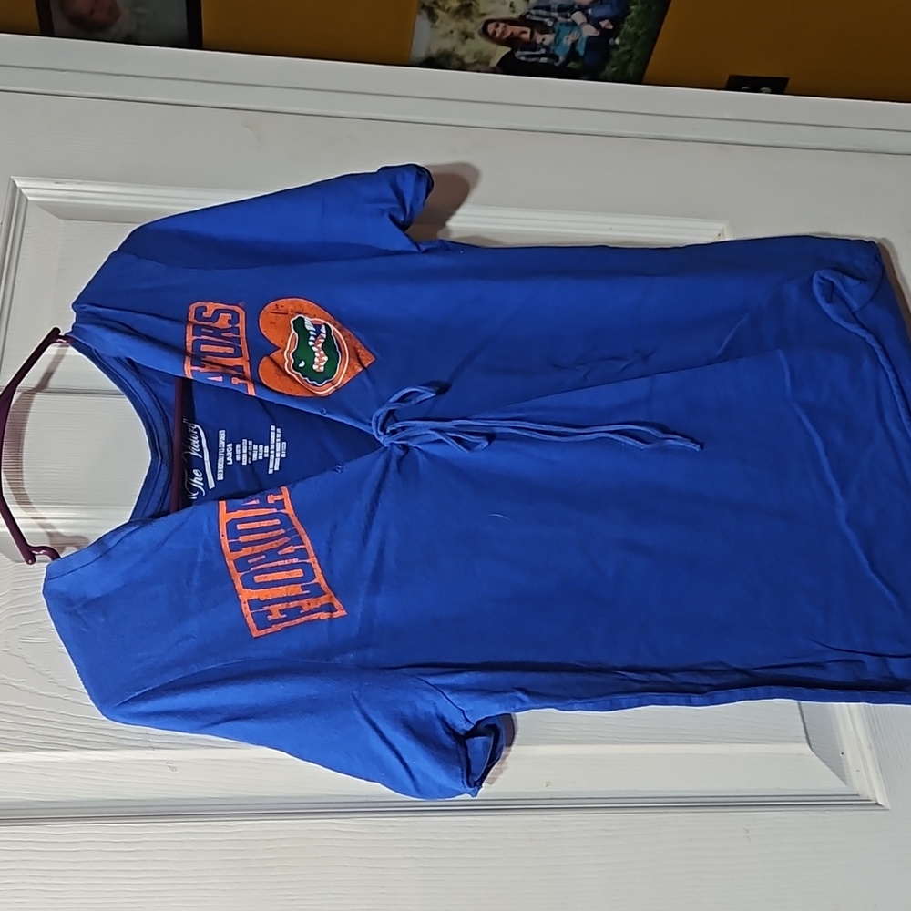 🌟🌟THE VICTORY FLORIDA GATORS TSHIRT FOR LADIES